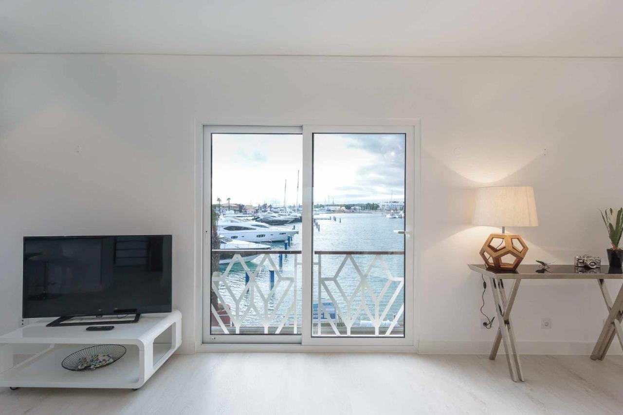 Boat View Marina Plaza By Vilamourasun Apartament