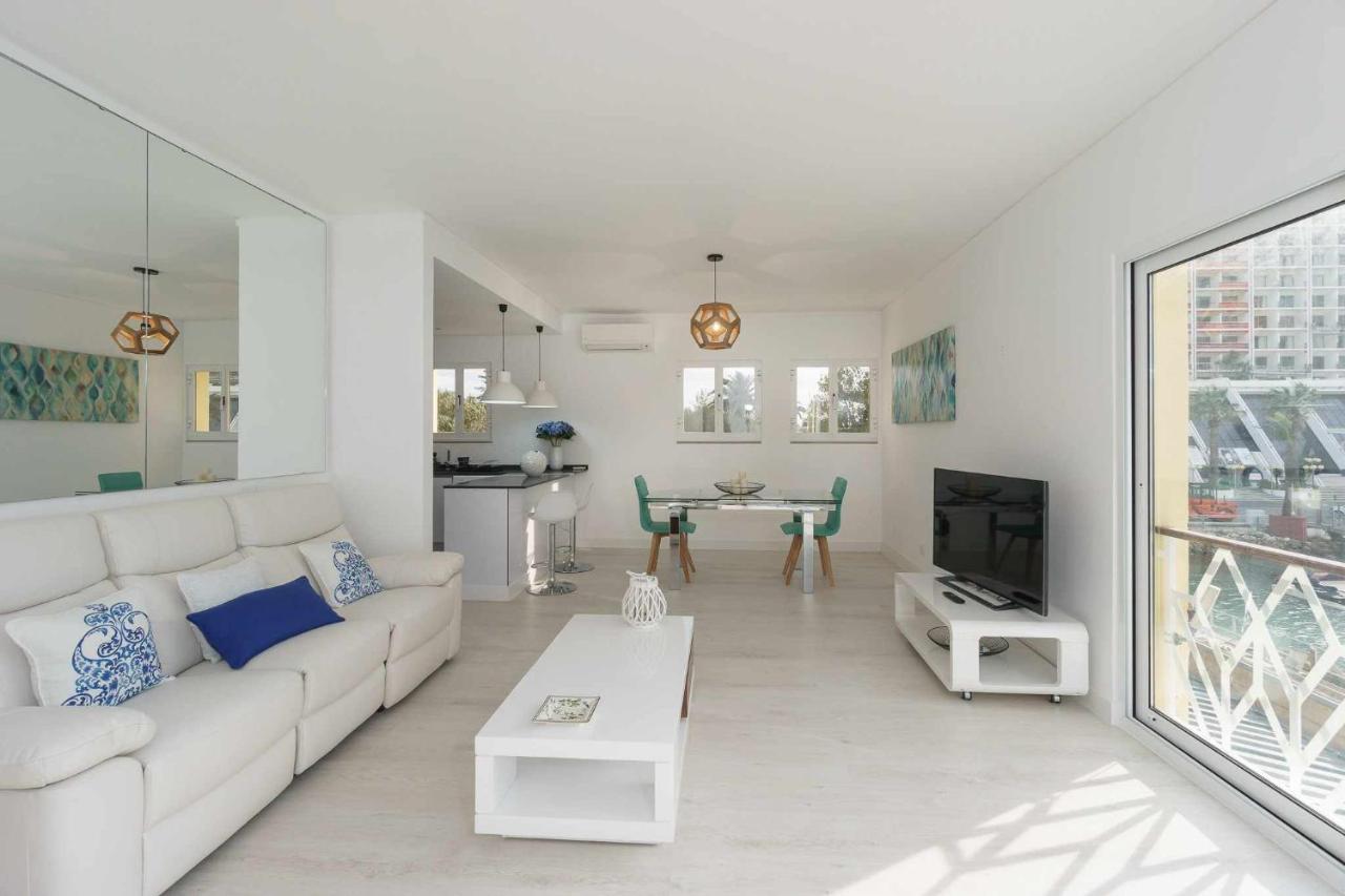 Boat View Marina Plaza By Vilamourasun Apartament